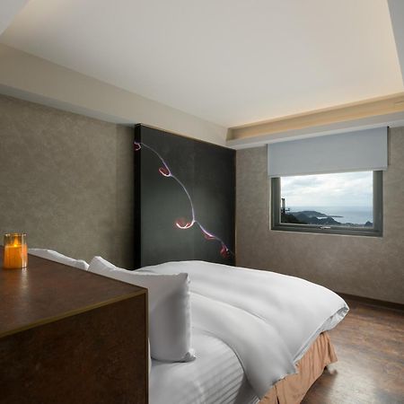 Bed and Breakfast Daybreak Цзюфэнь Экстерьер фото